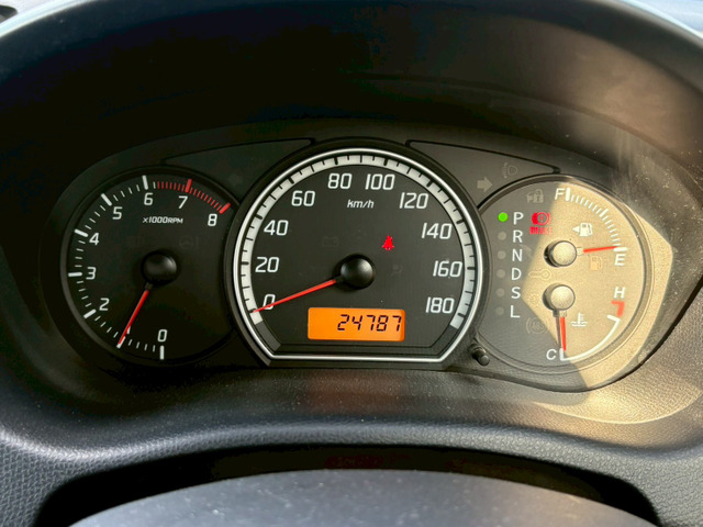 2007 Suzuki Swift – thumbnail 2