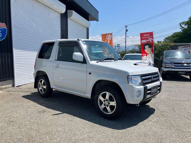 2010 Mitsubishi Pajero Mini – thumbnail 4