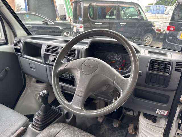 2004 Nissan Clipper Truck – thumbnail 2
