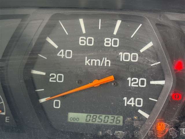 2004 Nissan Clipper Truck – thumbnail 3