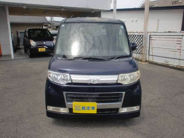 2009 Daihatsu Tanto – thumbnail 2