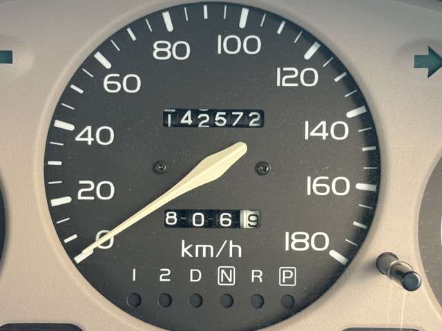 1998 Nissan March – thumbnail 4
