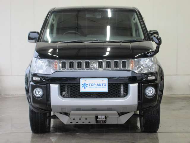 2010 Mitsubishi Delica D:5 – thumbnail 4