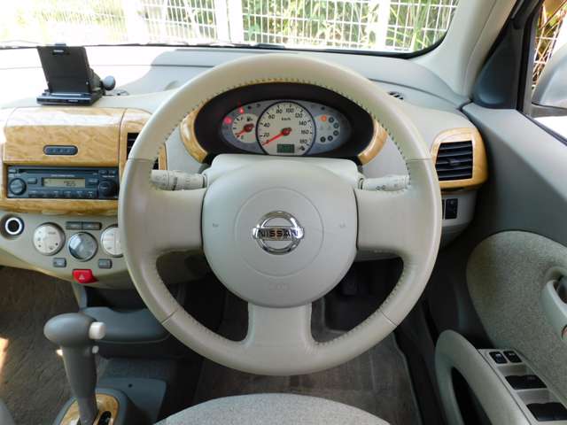2006 Nissan March – thumbnail 3