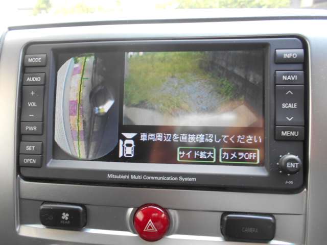 2010 Mitsubishi Delica D:5 – thumbnail 4