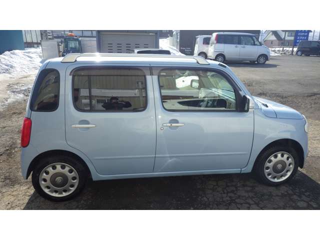 2010 Daihatsu Mira Cocoa – thumbnail 4
