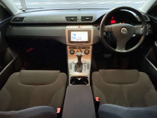 2008 Volkswagen Passat Variant – thumbnail 2