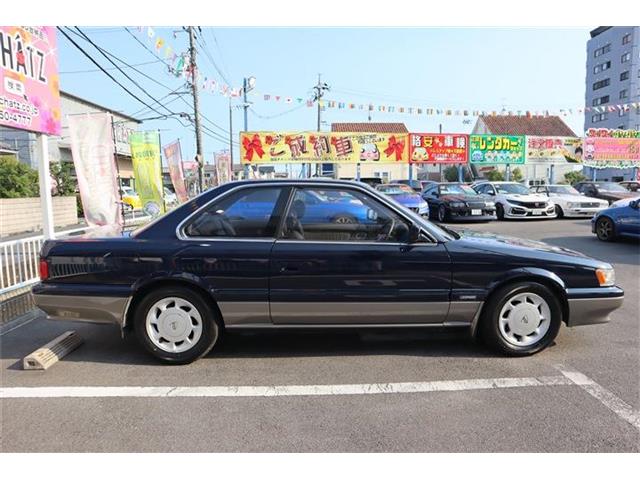 1991 Nissan Leopard – thumbnail 4
