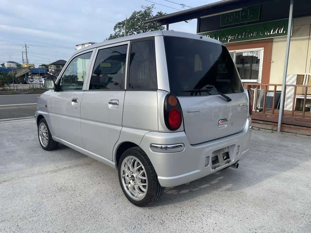 2000 Subaru Pleo – thumbnail 4
