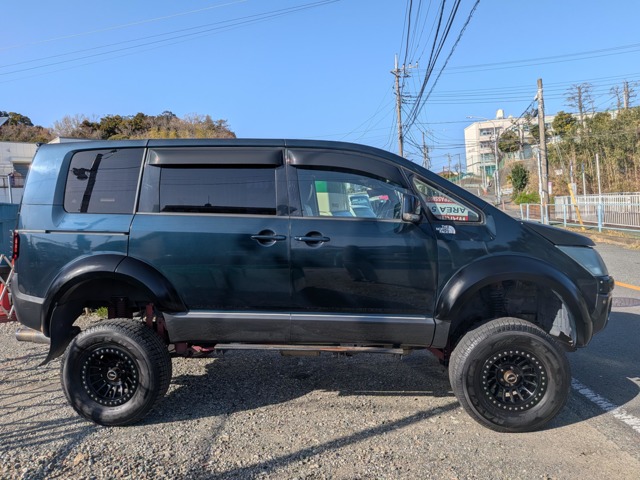 2007 Mitsubishi Delica D:5
