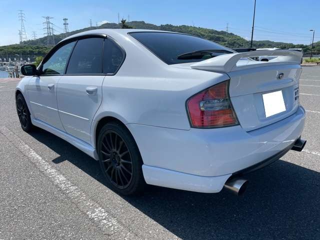 2003 Subaru Legacy B4 – thumbnail 4