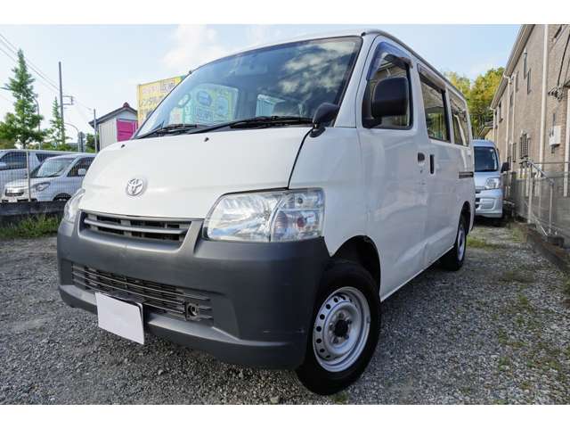 2010 Toyota LiteAce Van – thumbnail 3