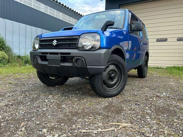 2010 Suzuki Jimny – thumbnail 3