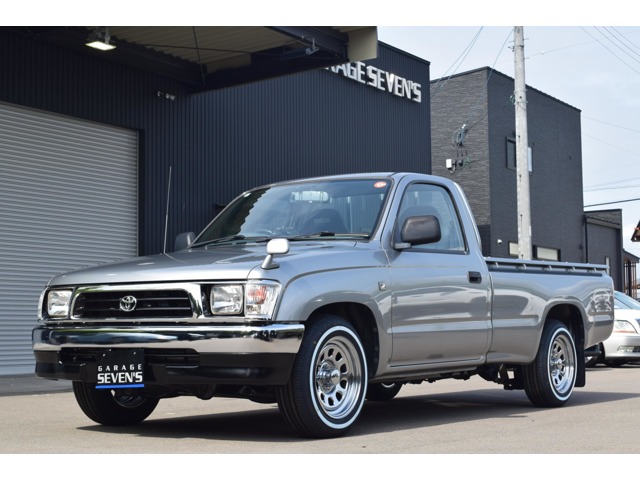 2003 Toyota Hilux