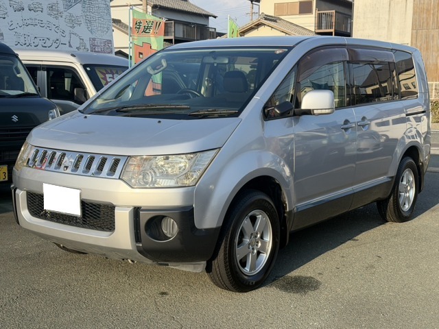 2010 Mitsubishi Delica D:5