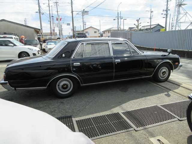 1991 Toyota Century – thumbnail 4