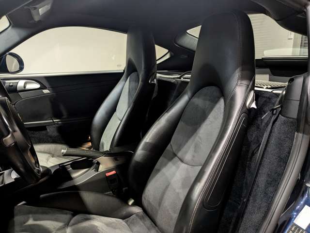 2010 Porsche Cayman – thumbnail 3