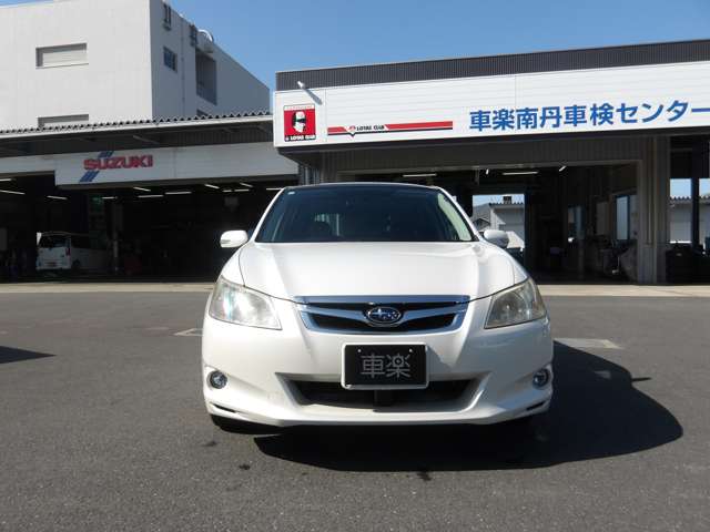 2010 Subaru Exiga – thumbnail 2
