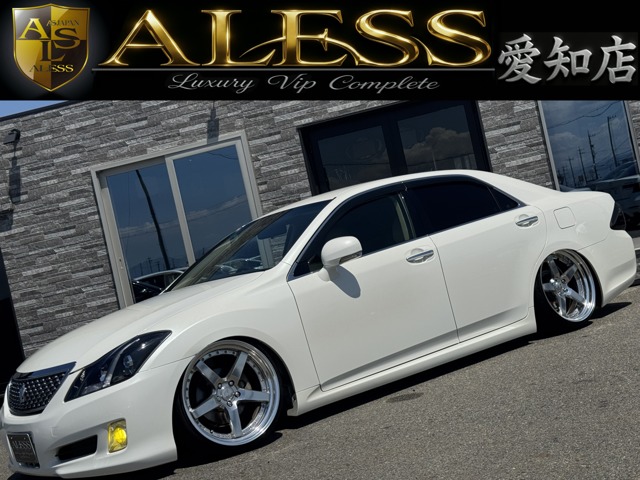 2009 Toyota Crown Royal