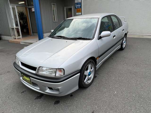 1995 Nissan Primera – thumbnail 3