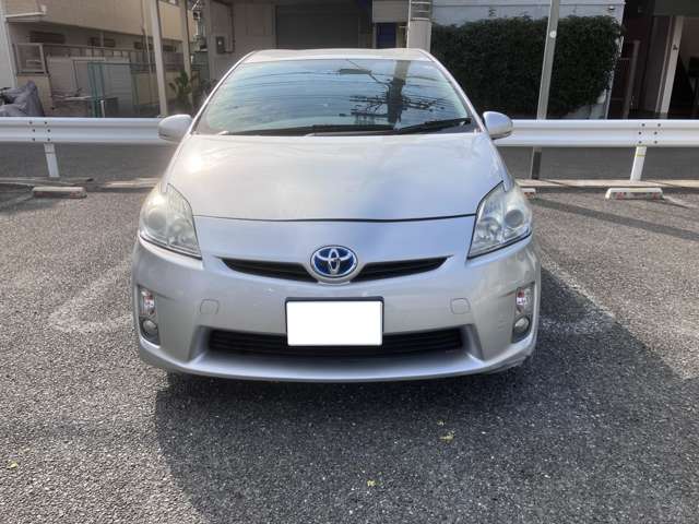 2010 Toyota Prius – thumbnail 3