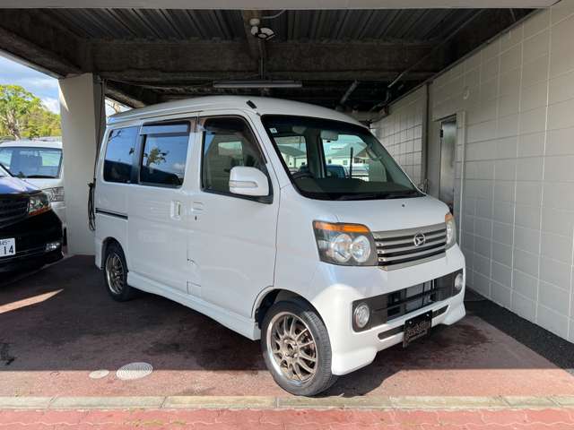 2009 Daihatsu Atrai Wagon – thumbnail 2