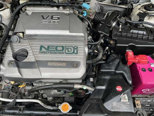 1999 Nissan Cefiro – thumbnail 3