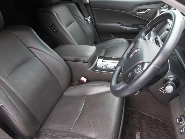 2009 Toyota Crown Athlete – thumbnail 3
