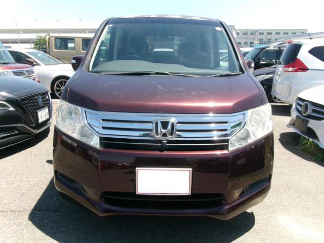 2009 Honda Stepwgn – thumbnail 2