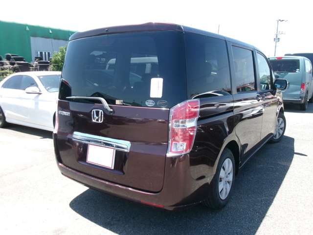 2009 Honda Stepwgn – thumbnail 4