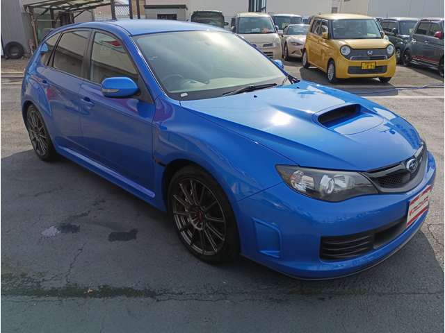 2010 Subaru Impreza Hatchback STI – thumbnail 3