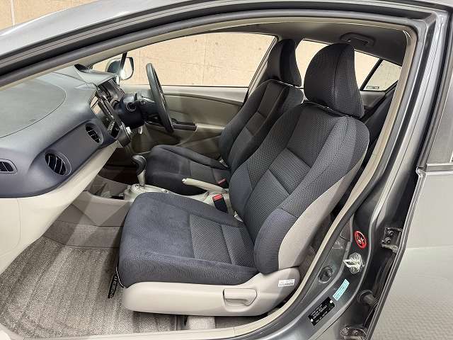 2010 Honda Insight – thumbnail 3