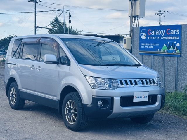 2010 Mitsubishi Delica D:5