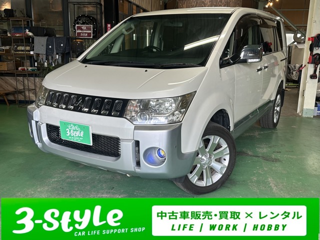 2010 Mitsubishi Delica D:5