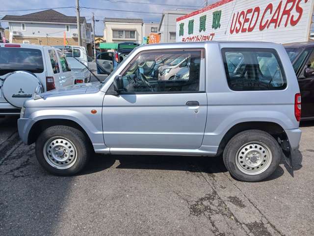 2010 Mitsubishi Pajero Mini – thumbnail 3