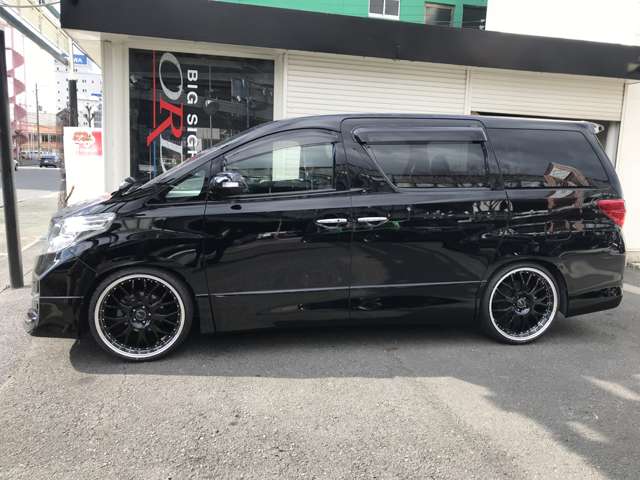 2009 Toyota Alphard – thumbnail 3
