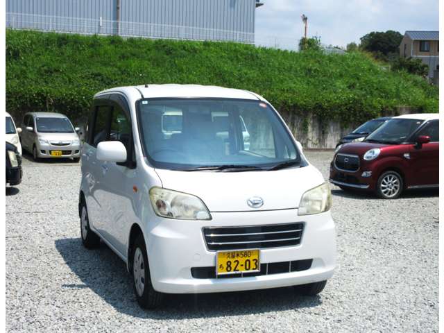 2010 Daihatsu Tanto Exe – thumbnail 4
