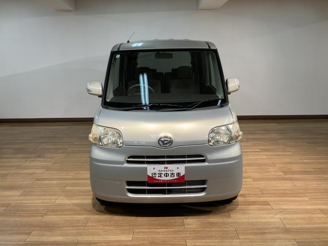 2010 Daihatsu Tanto – thumbnail 2