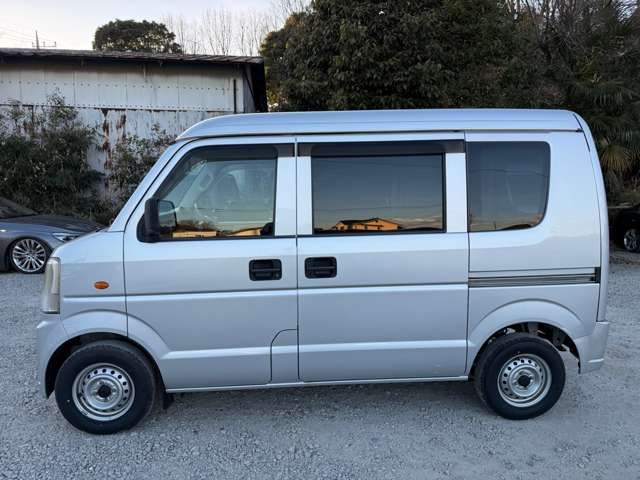 2010 Suzuki Every – thumbnail 4