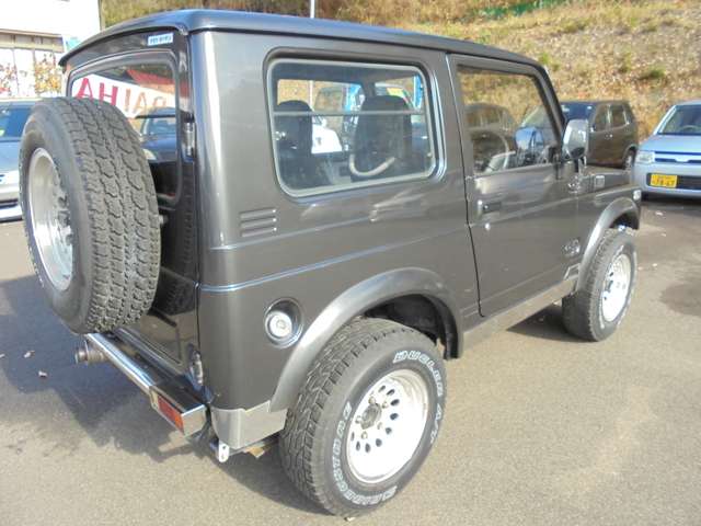1990 Suzuki Jimny – thumbnail 4