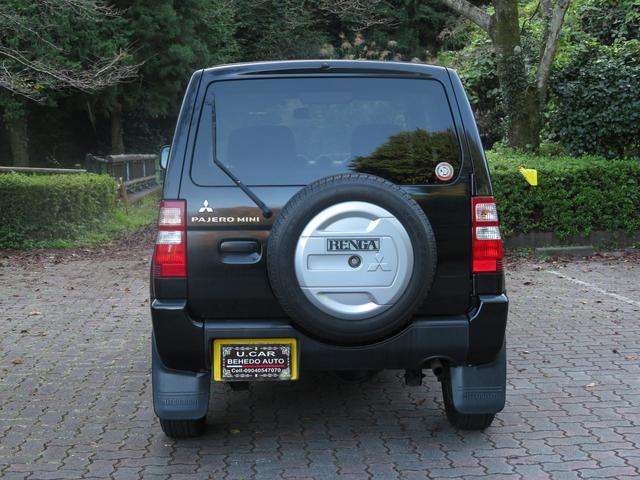 2010 Mitsubishi Pajero Mini – thumbnail 3