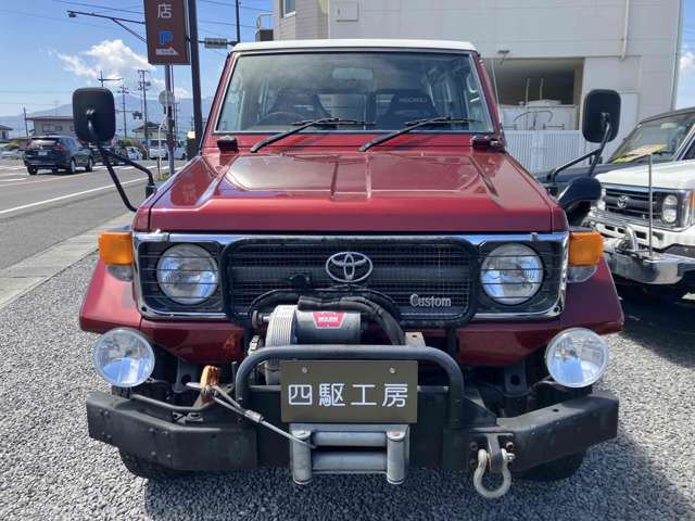 1997 Toyota Land Cruiser 70 – thumbnail 2