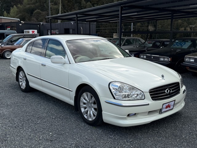 2005 Nissan Cima – thumbnail 3