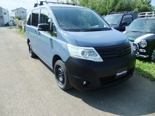 2008 Nissan Serena