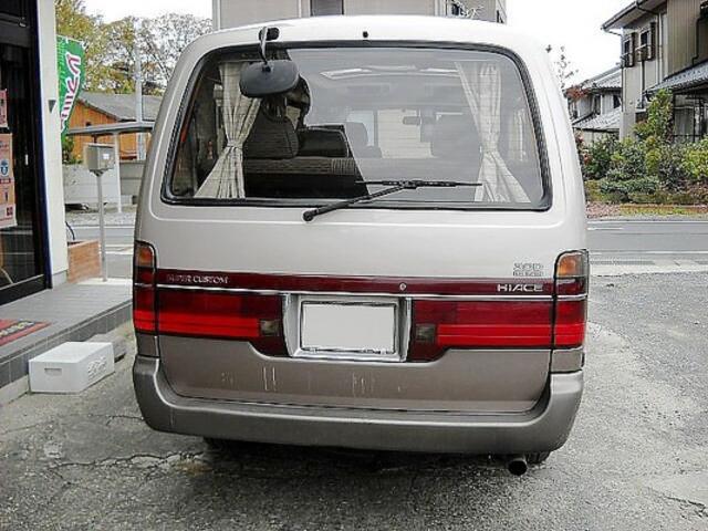 1993 Toyota Hiace – thumbnail 2