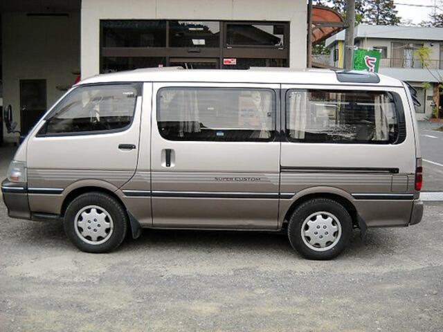 1993 Toyota Hiace – thumbnail 4