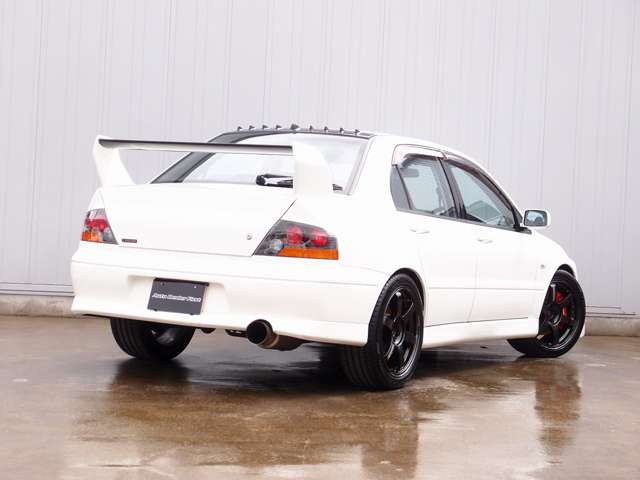 2001 Mitsubishi Lancer Evolution – thumbnail 2