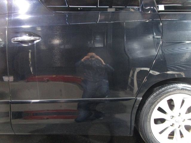 2009 Toyota Vellfire – thumbnail 4