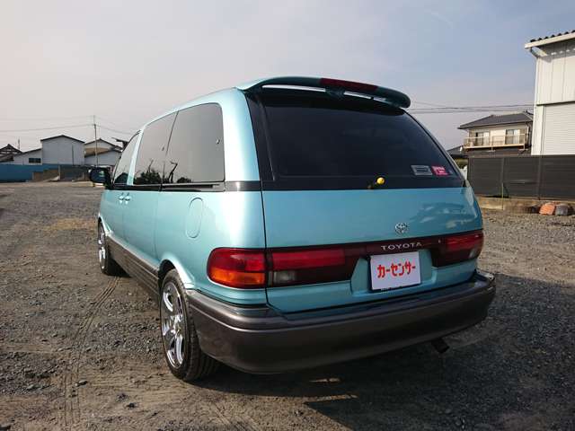 1999 Toyota Estima – thumbnail 3