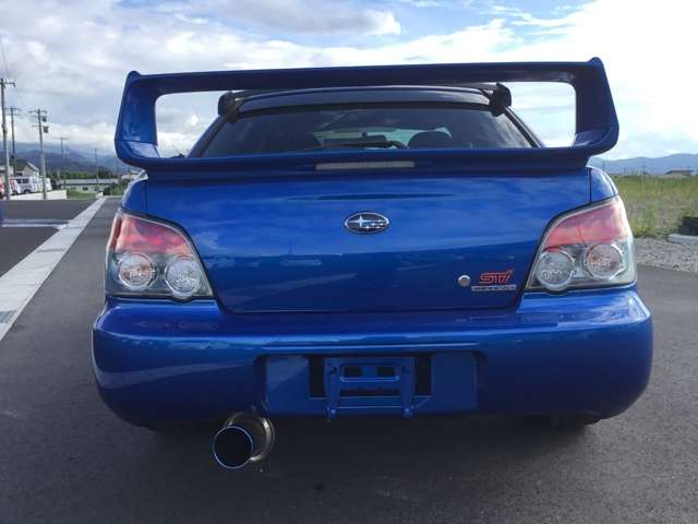 2005 Subaru Impreza STI – thumbnail 4